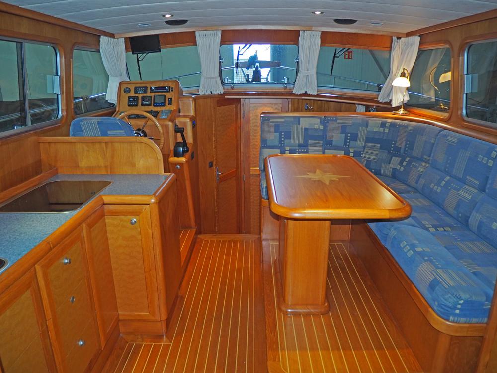 Stuurhuis, Accommodatie